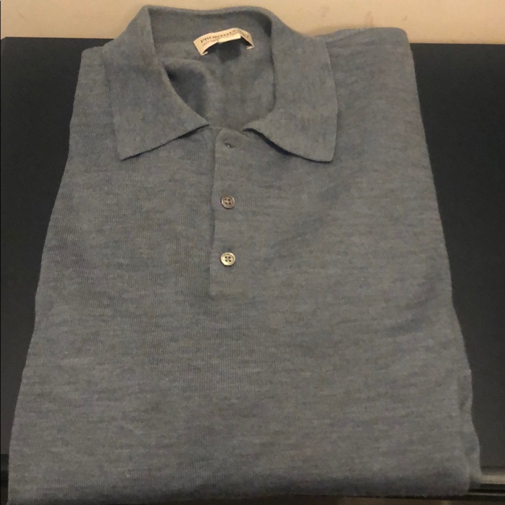 Men’s long sleeve sweater